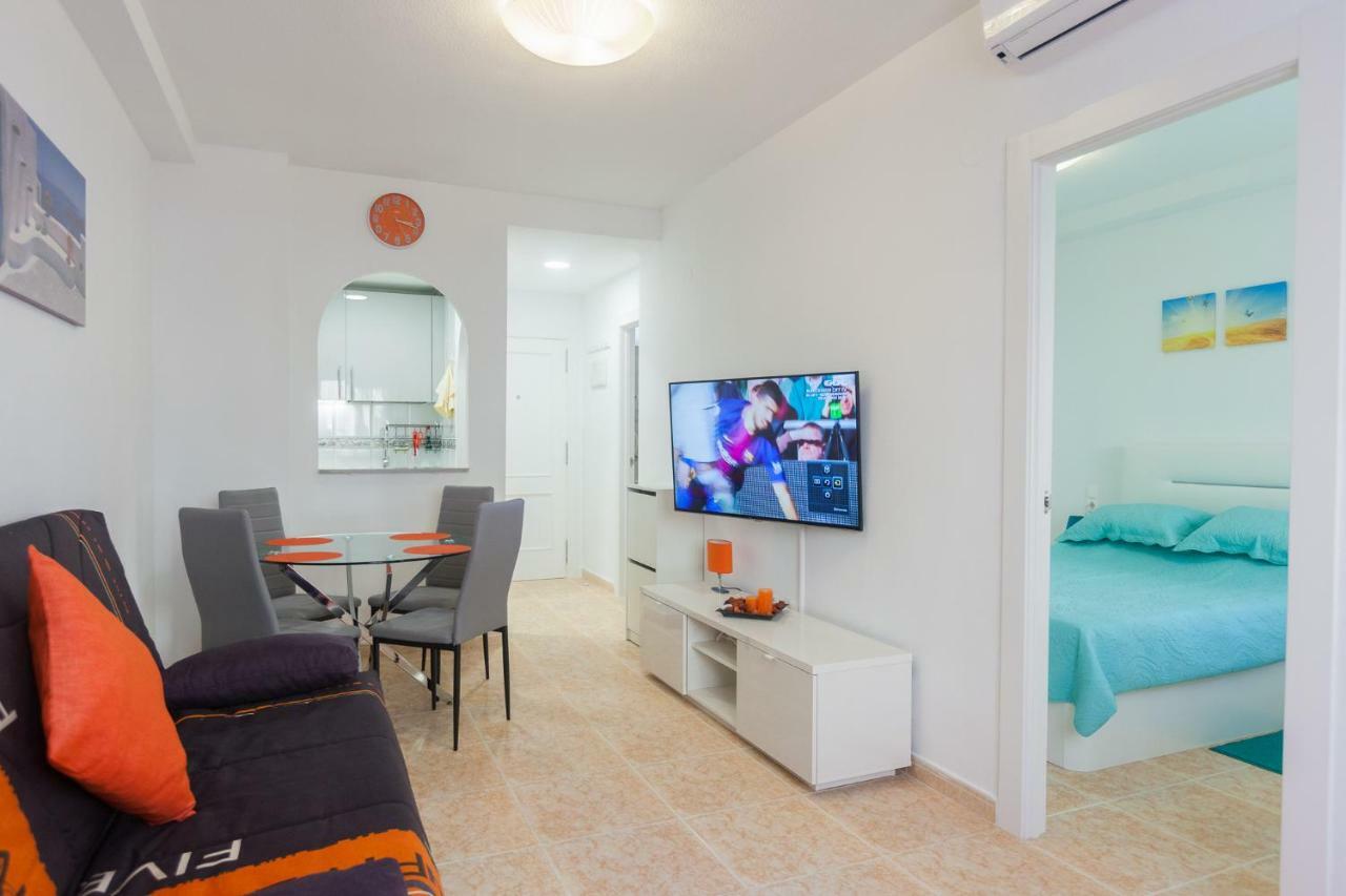 Apartment On San Julian Торевиеха Екстериор снимка