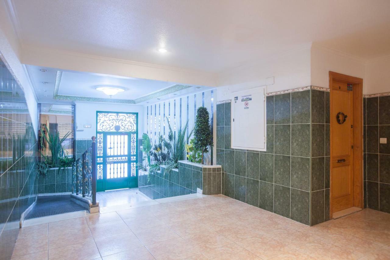 Apartment On San Julian Торевиеха Екстериор снимка
