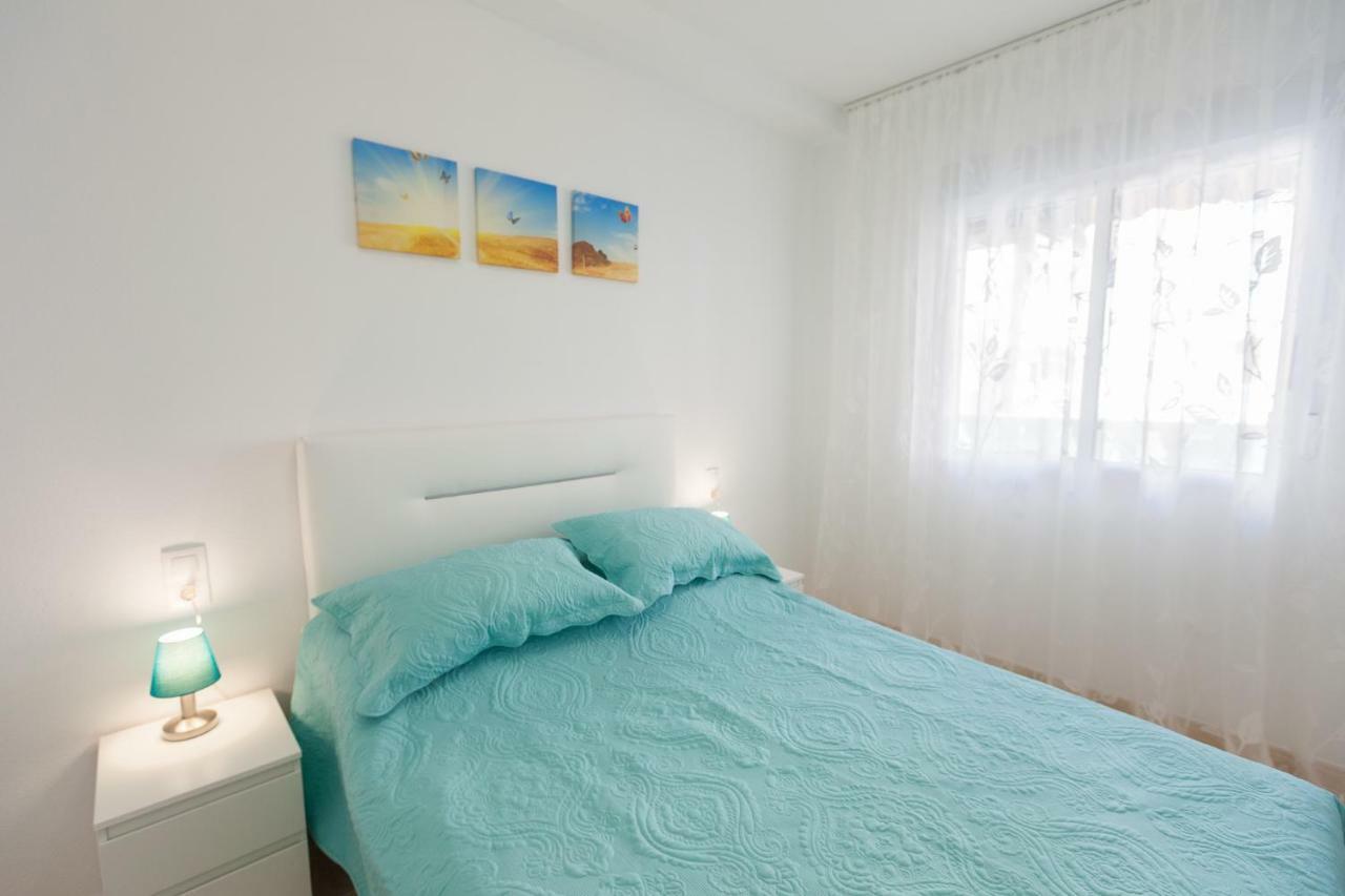 Apartment On San Julian Торевиеха Екстериор снимка