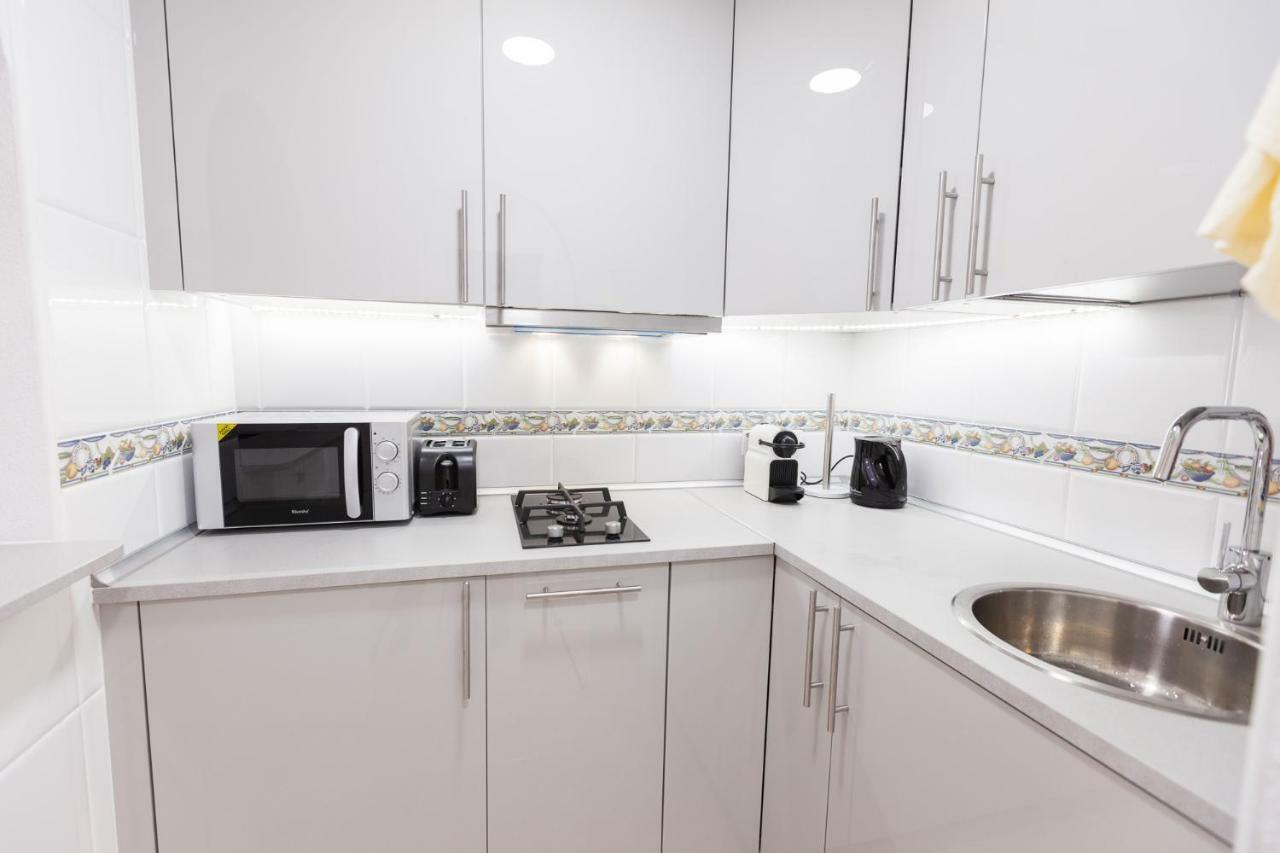 Apartment On San Julian Торевиеха Екстериор снимка